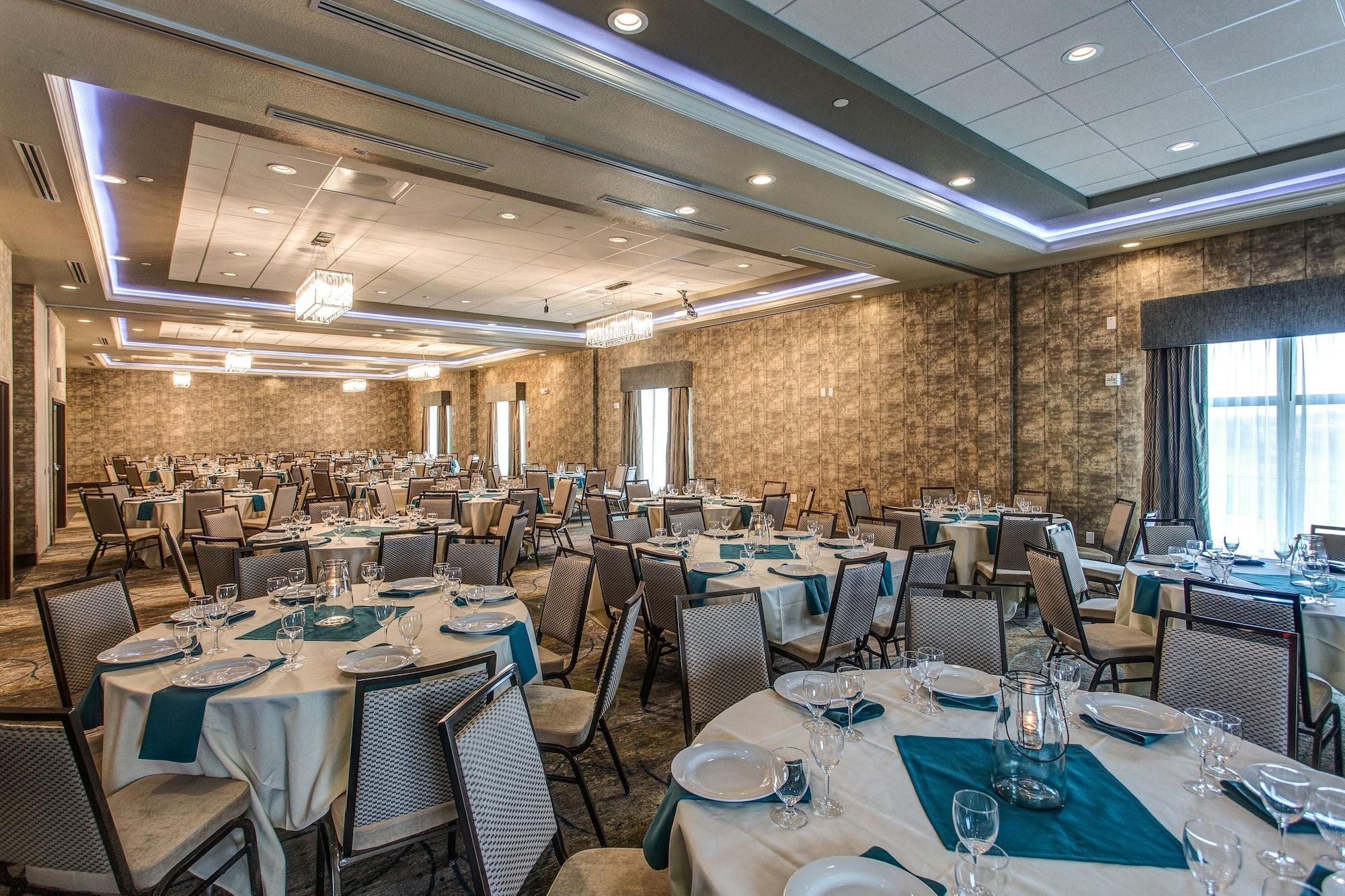 Hilton Garden Inn Topeka Luaran gambar