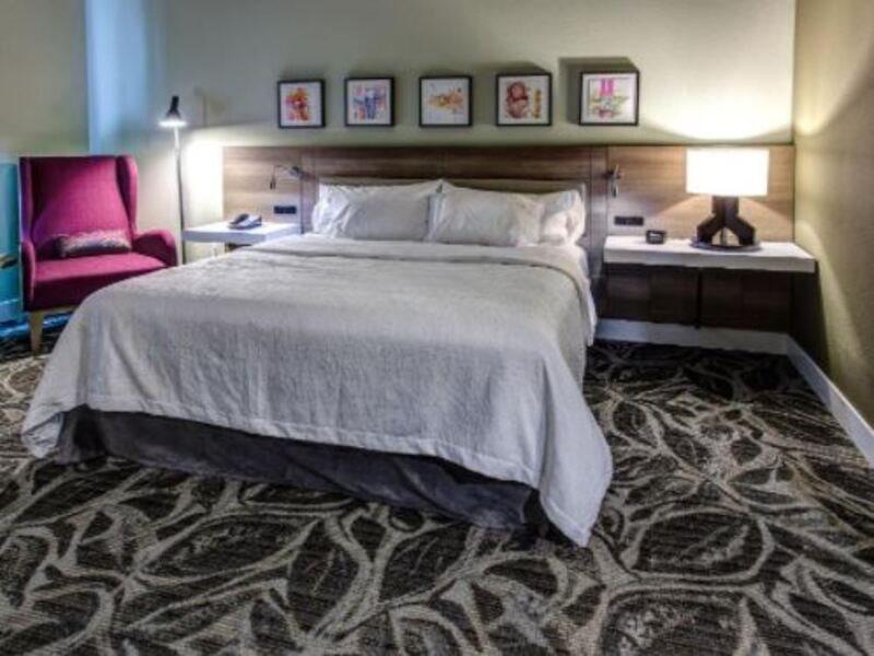 Hilton Garden Inn Topeka Luaran gambar