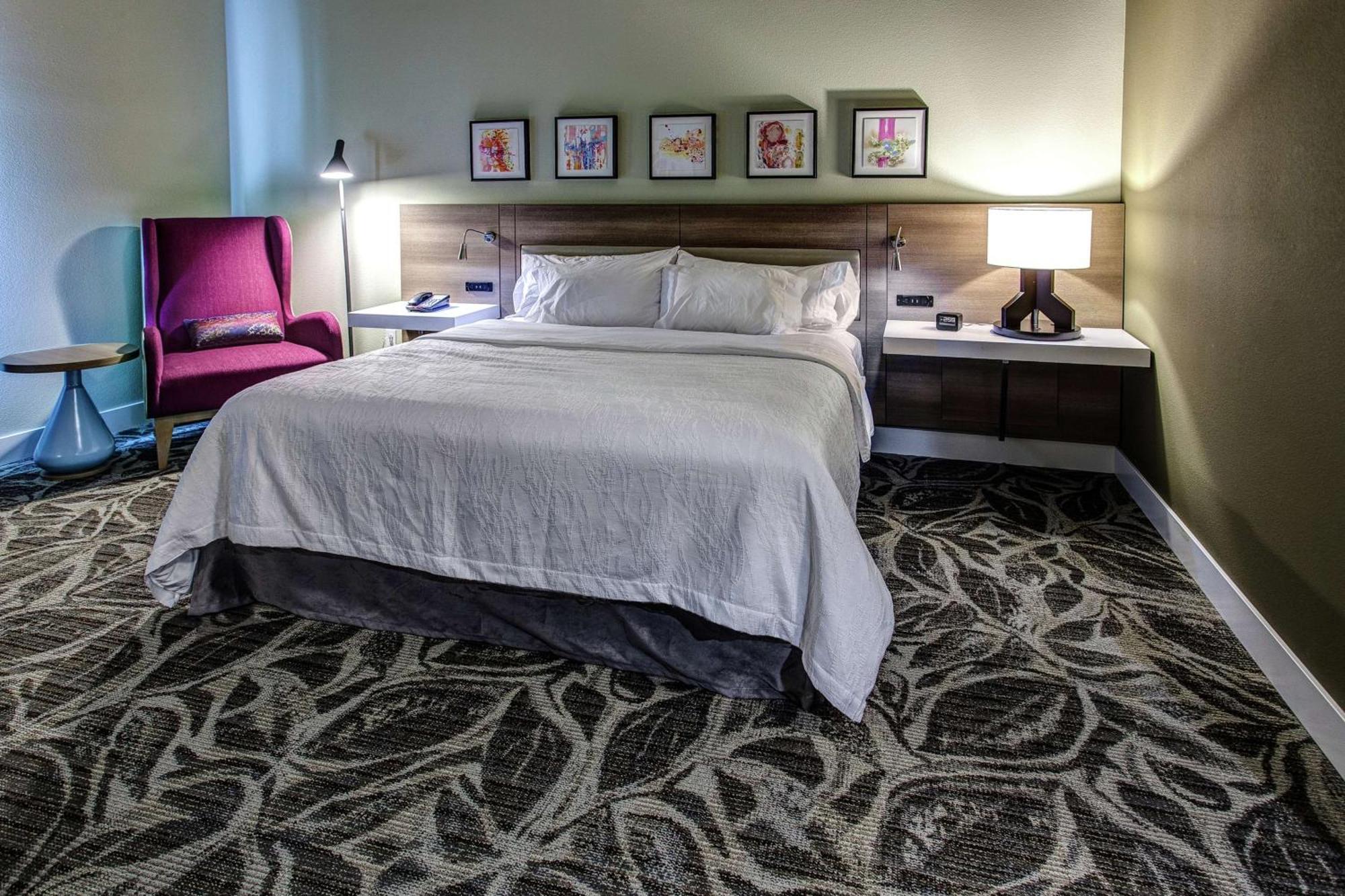 Hilton Garden Inn Topeka Luaran gambar